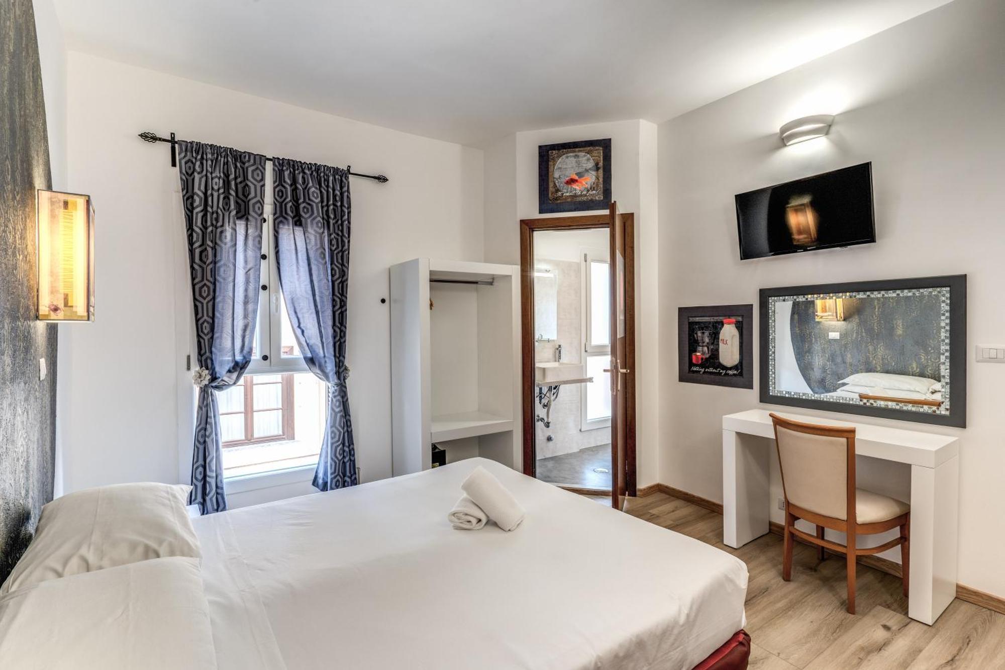 Hotel Santa Prassede Rome Exterior photo